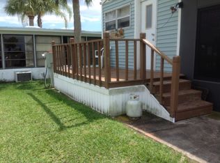 12 SW 34th St, Des Moines, IA 50312