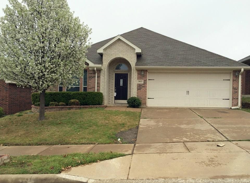 1st image of 3913 Big Thicket Dr