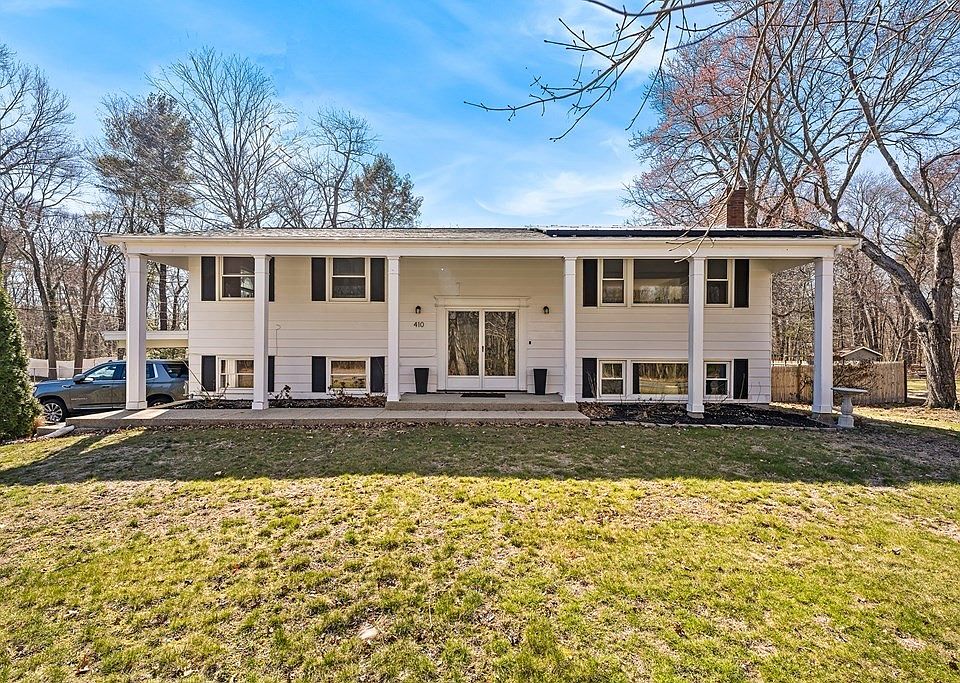 410 Center St, Bellingham, MA 02019 Zillow