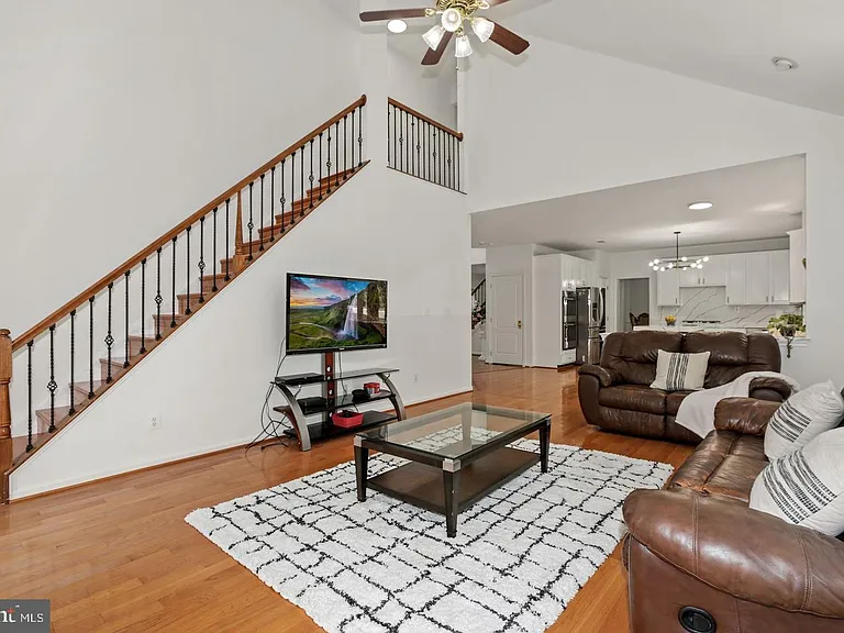 5045 Worthington Woods Way — Photo 17
