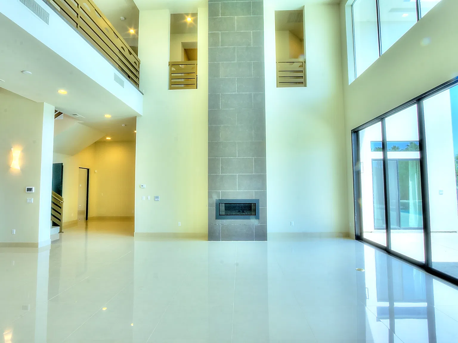 5 bed, 7022 sqft, $8,500 — Photo 4