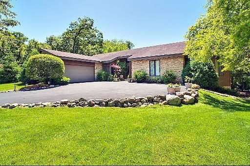 1st image of 6446 Thunderbird Dr