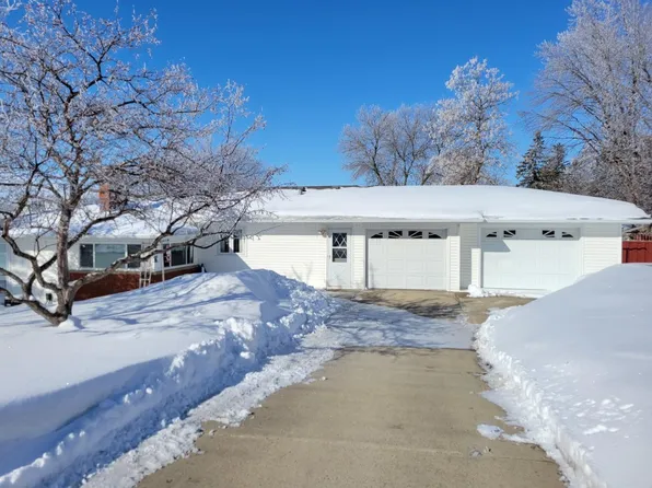 420 James St, Detroit Lakes, MN 56501