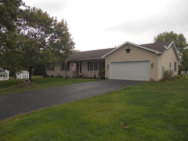 2nd image of 28 Apple Ave