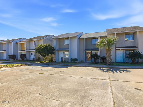 4th image of 415 Venetian Way