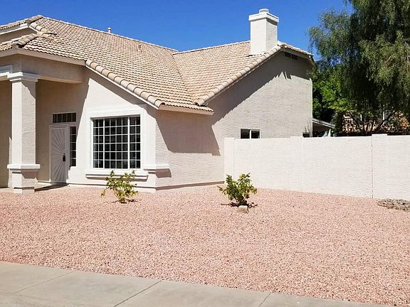2nd image of 841 N Granada Dr