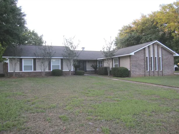 300 W Hickory Bend Rd, Enterprise, AL 36330