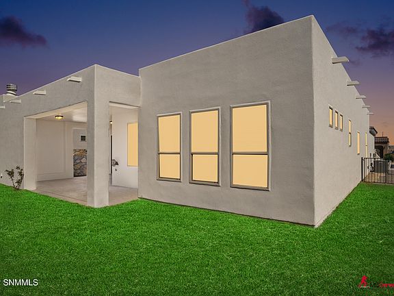 2nd image of 3684 Palomar Ct