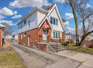 1407 E Forteen Mile Rd #1, Birmingham, MI 48009