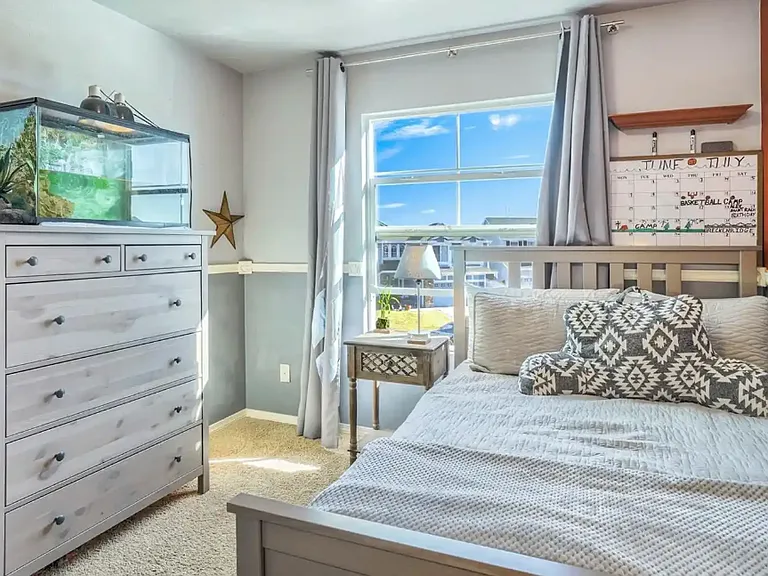 7040 Auburn Hills Ct — Photo 21