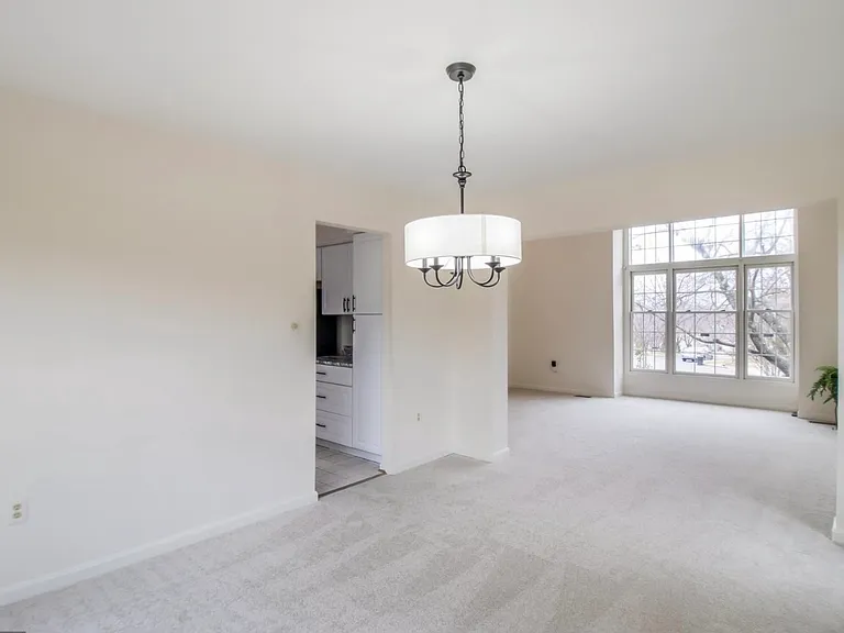 4100 Ulster Rd — Photo 8