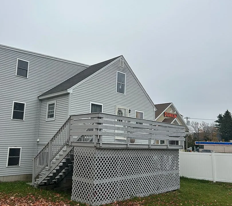 Building Photo 3