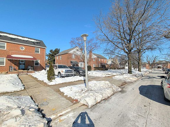 4th image of 3806 Cedardale Rd