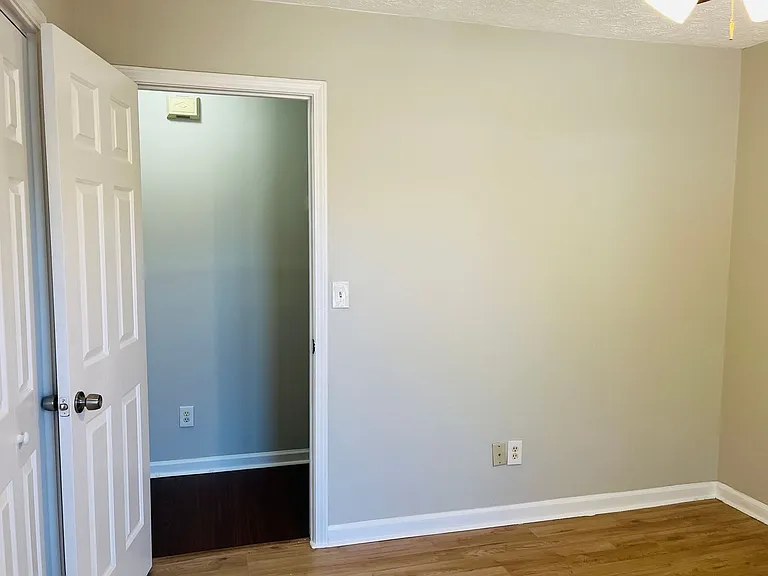 5612 Feldwood Rd — Photo 15