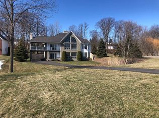 2580 E River Rd, Grand Island, NY 14072