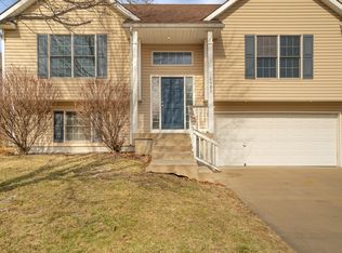 1103 Baker Ridge Cir, Platte City, MO 64079