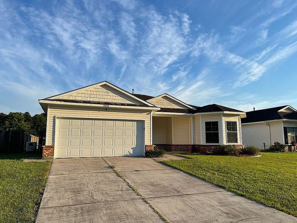 1st image of 13070 Catahoula Dr