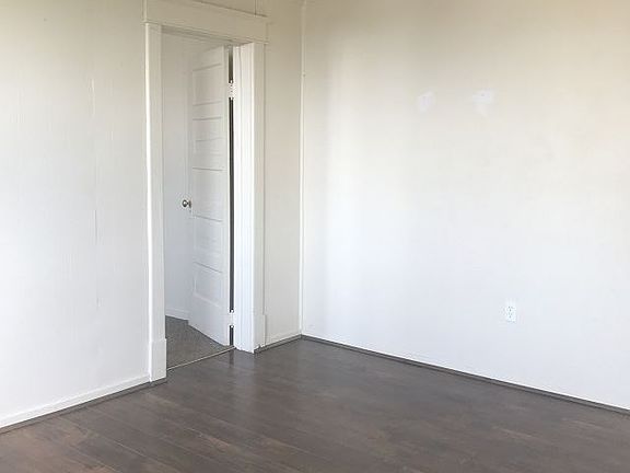 4th image of 453 W Antietam St APT 12