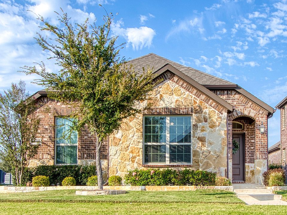 1st image of 1409 Green Leaf Dr