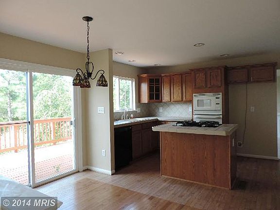 4th image of 29631 Old Creek Ln