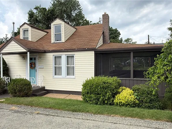 3101 Ohio Dr, New Kensington, PA 15068