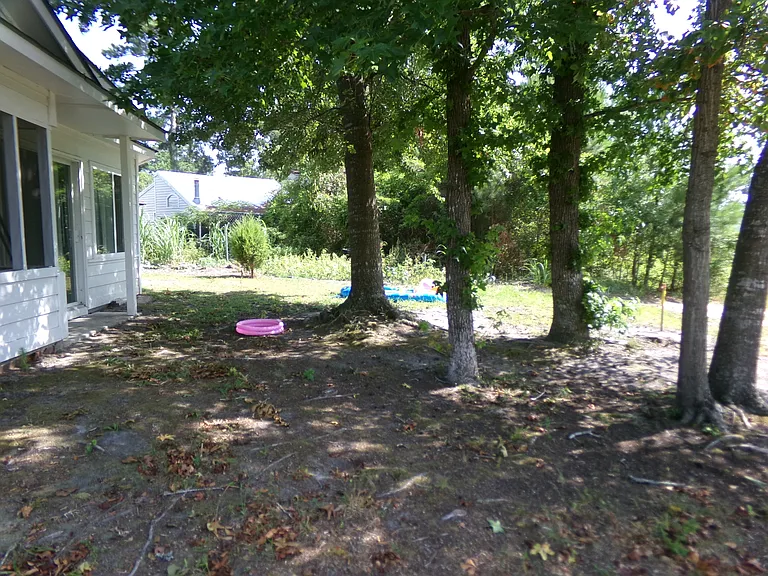 425 Spauldingwood Rd — Photo 40