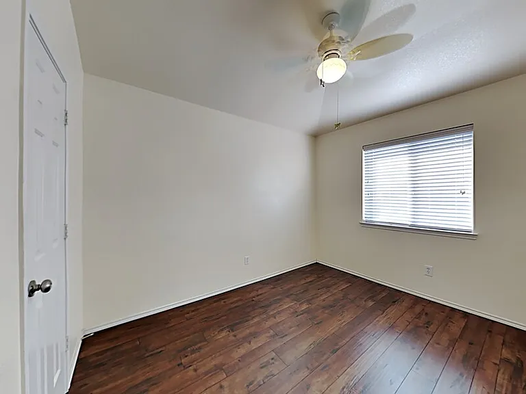 3251 Torio — Photo 13