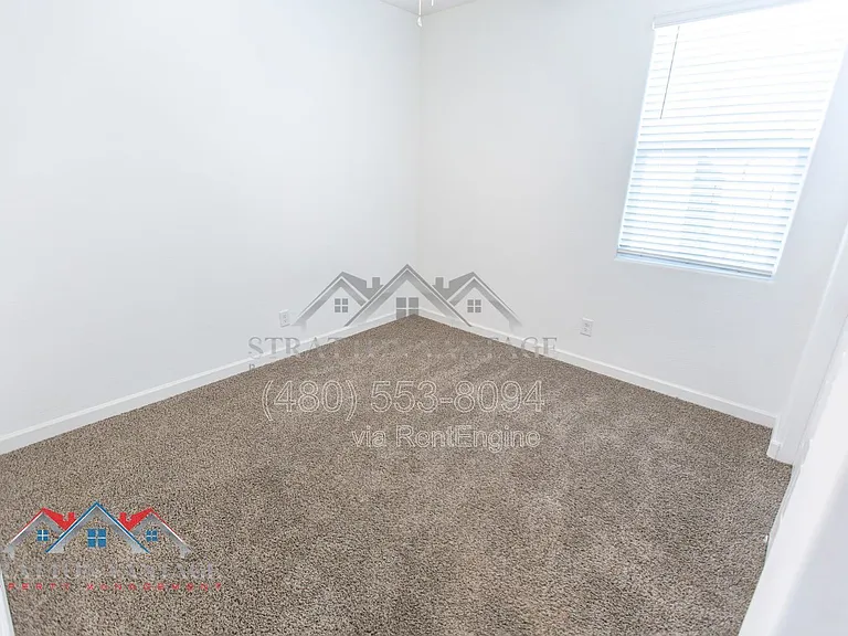 1673 N Wrigley Dr — Photo 23
