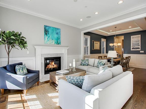 2nd image of 1428 W George St