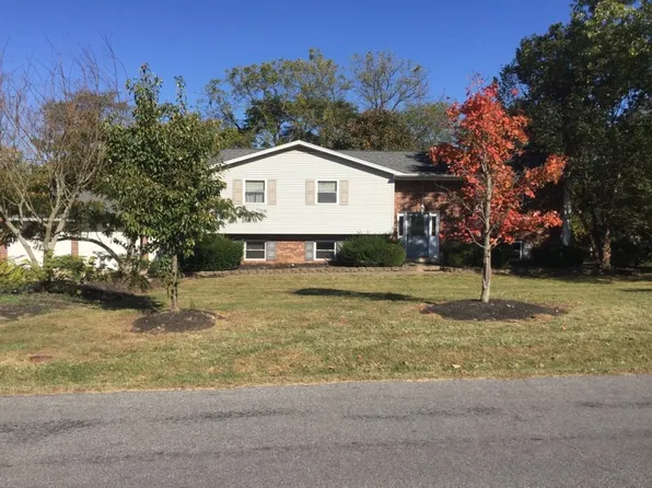 7320 Birchwood Dr, West Chester, OH 45069