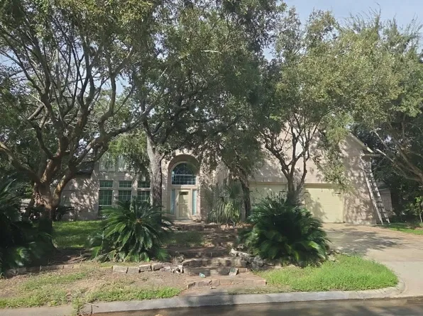 20522 Riverside Pines Dr, Humble, TX 77346