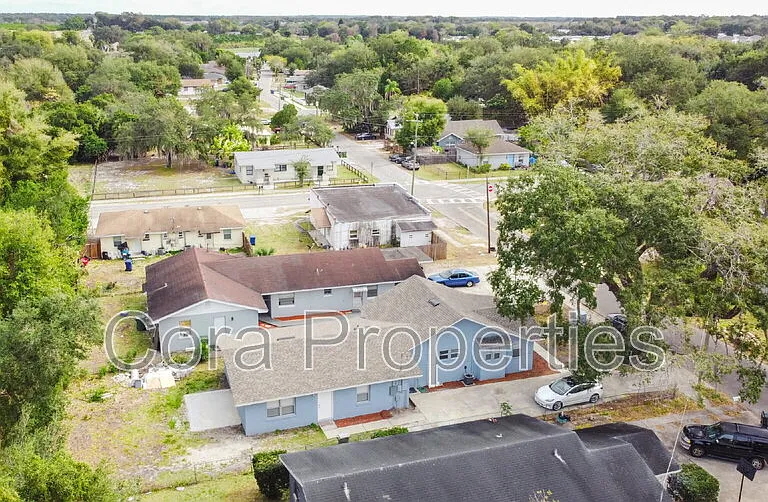 685 Sears Ave NE #4 — Photo 41