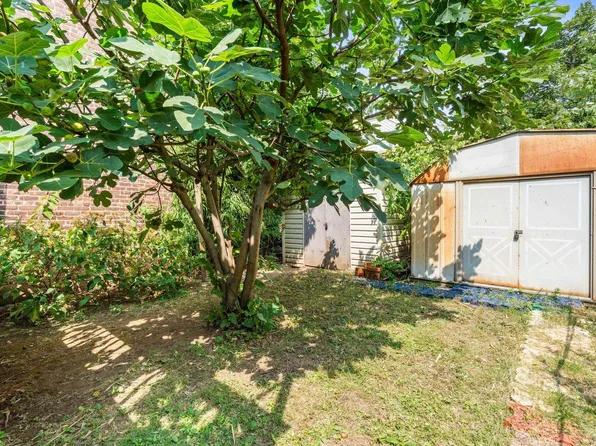 38 Gautier Avenue image 30 of 42