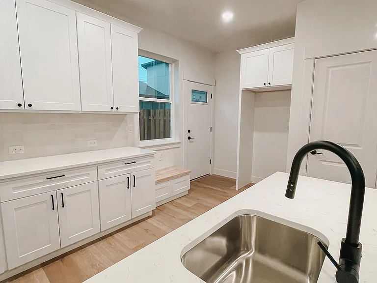 22039 SE Ash St — Photo 3