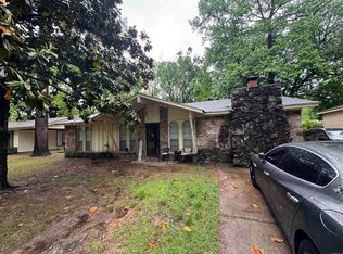 1009 Towering Oaks Dr, Jacksonville, AR 72076