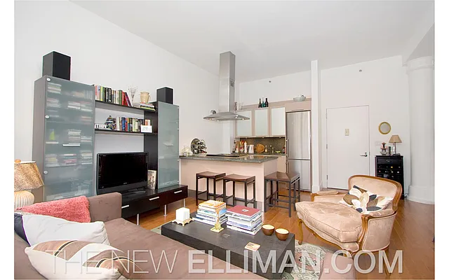 Rented by Douglas Elliman | media 10