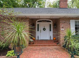 111 Allendale Ln, Terre Haute, IN 47802