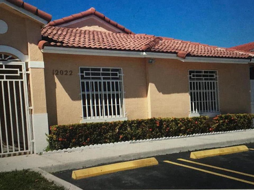 1st image of 12022 NW 91st Pl