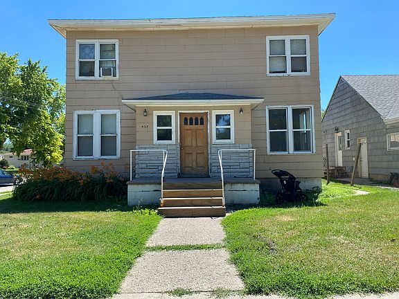 458 3rd St NE- Exterior_07132022