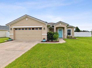 86774 Cartesian Pointe Dr, Yulee, FL 32097