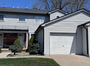 24645 Park Terrace Dr, Harrison Township, MI