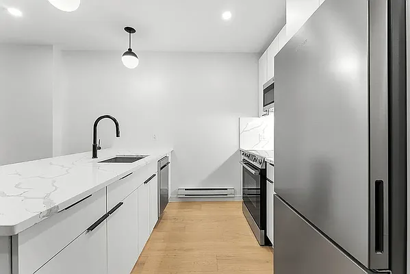 Kitchen, photo 2