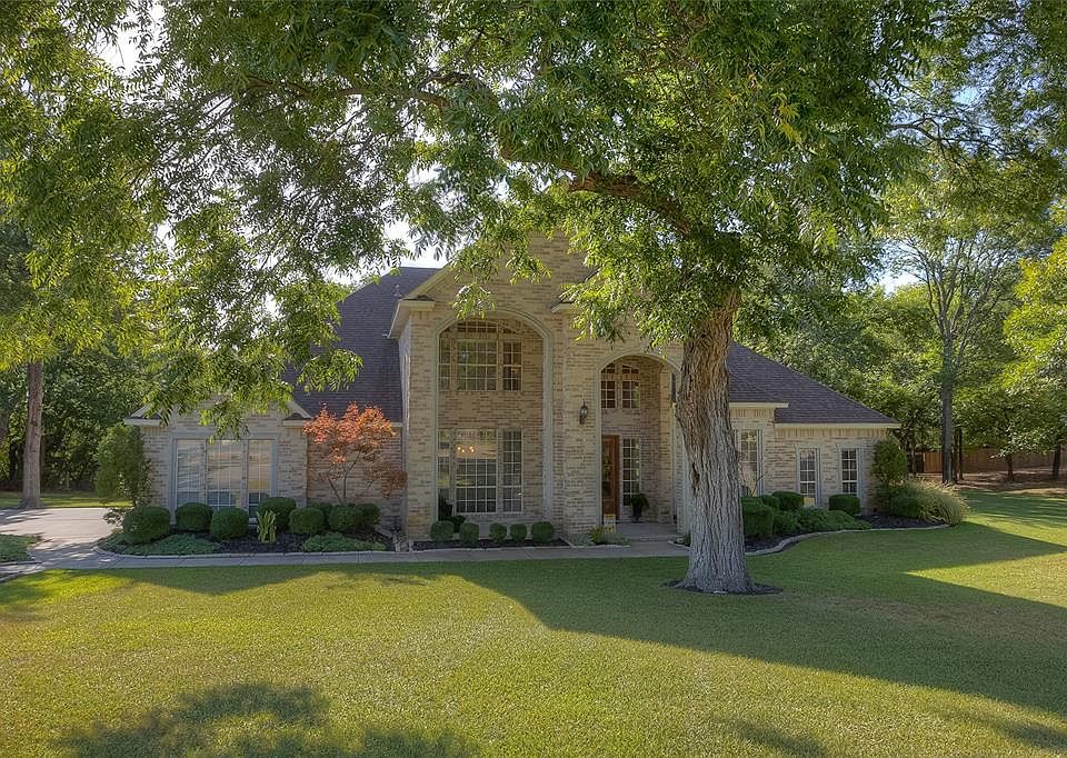 1st image of 1558 Hunterglenn Dr