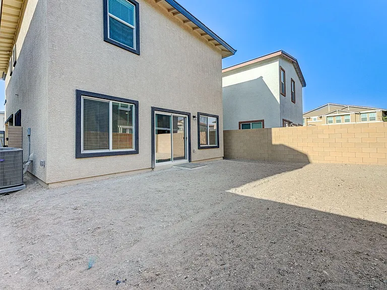 501 Red Lovebird Ave — Photo 48
