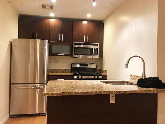 Rented by Taichi Fudosan | media 10