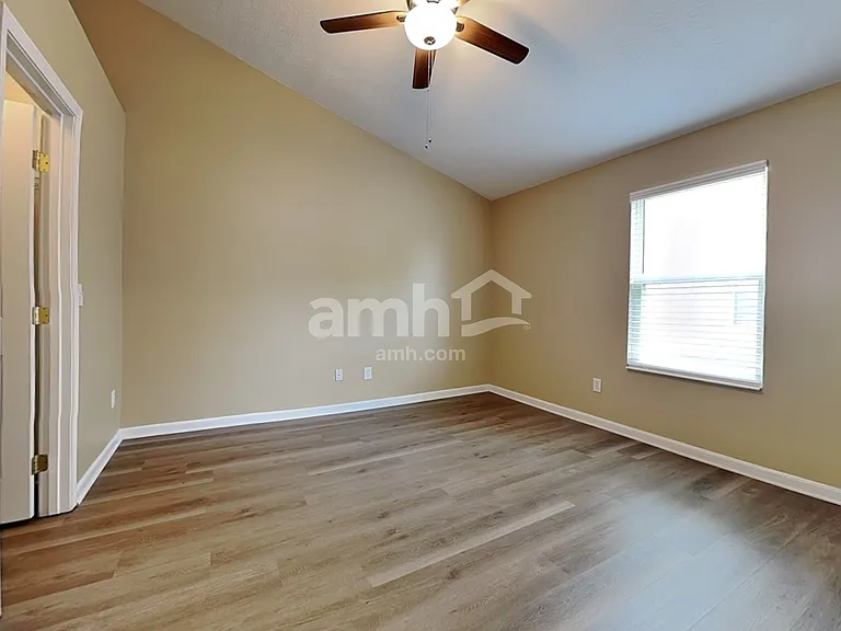 7783 Haverhill Ln — Photo 9
