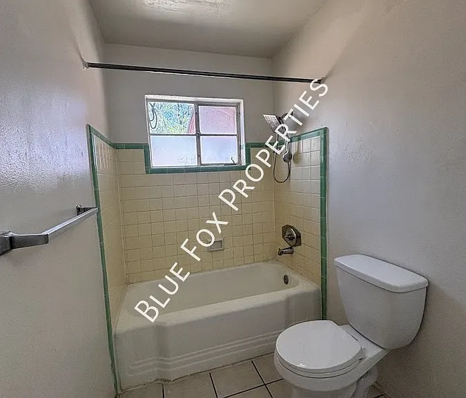 949 N Montezuma Ave #1 — Photo 21