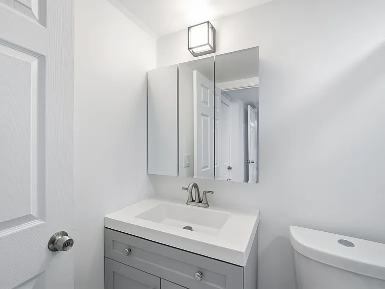 568 Hale Ave — Photo 59