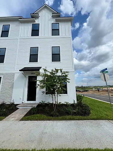 15026 Groveside Rd Photo 1