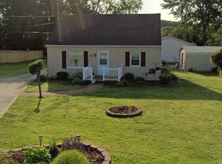 7533 S Cleveland Massillon Rd, Clinton, OH 44216